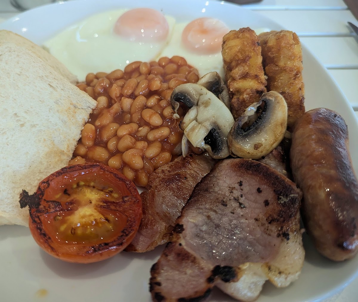 Poppy Cafe Rung Photos 2